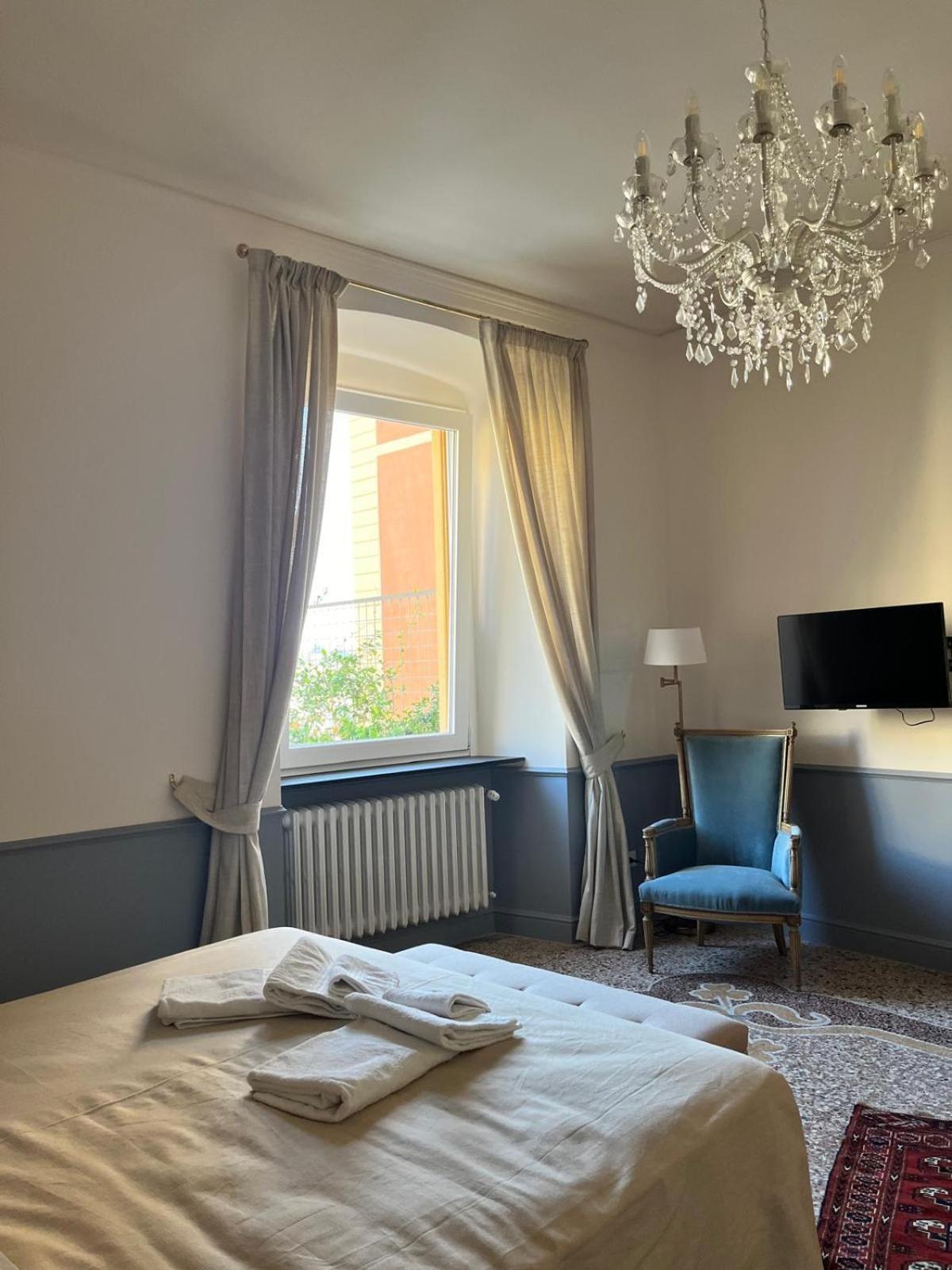 B&B Dimora Liberty Genova Eksteriør billede